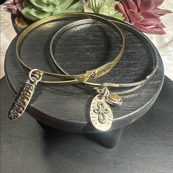 2 Brighton bracelets silver bangles antiqued Cros’s courage - Picture 1 of 7